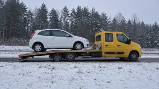 Zimowy wyjazd pomocy drogowej – Ełk
